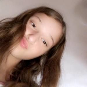 Meet your Posher, Amelia